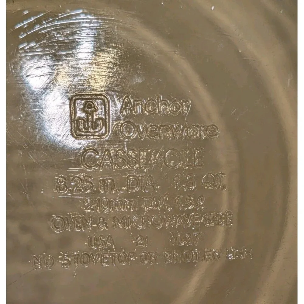 Vintage Anchor Hocking Amber Glass Casserole Dish with Lid 1.5 QT Round 8.25”